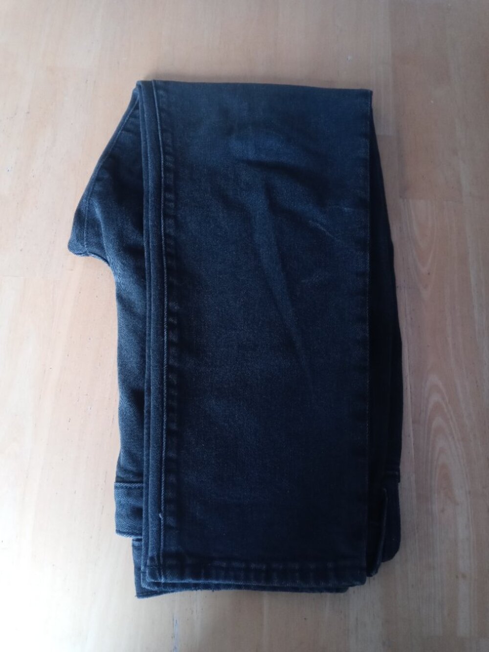 OLD NAVY mid rise OG straight jeans in galaxy (sz10) - Picture 7 of 15